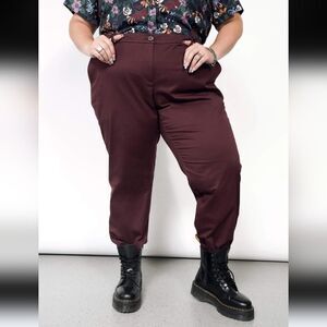 Wild Fang THE ESSENTIAL TROUSER Eggplant Size 24